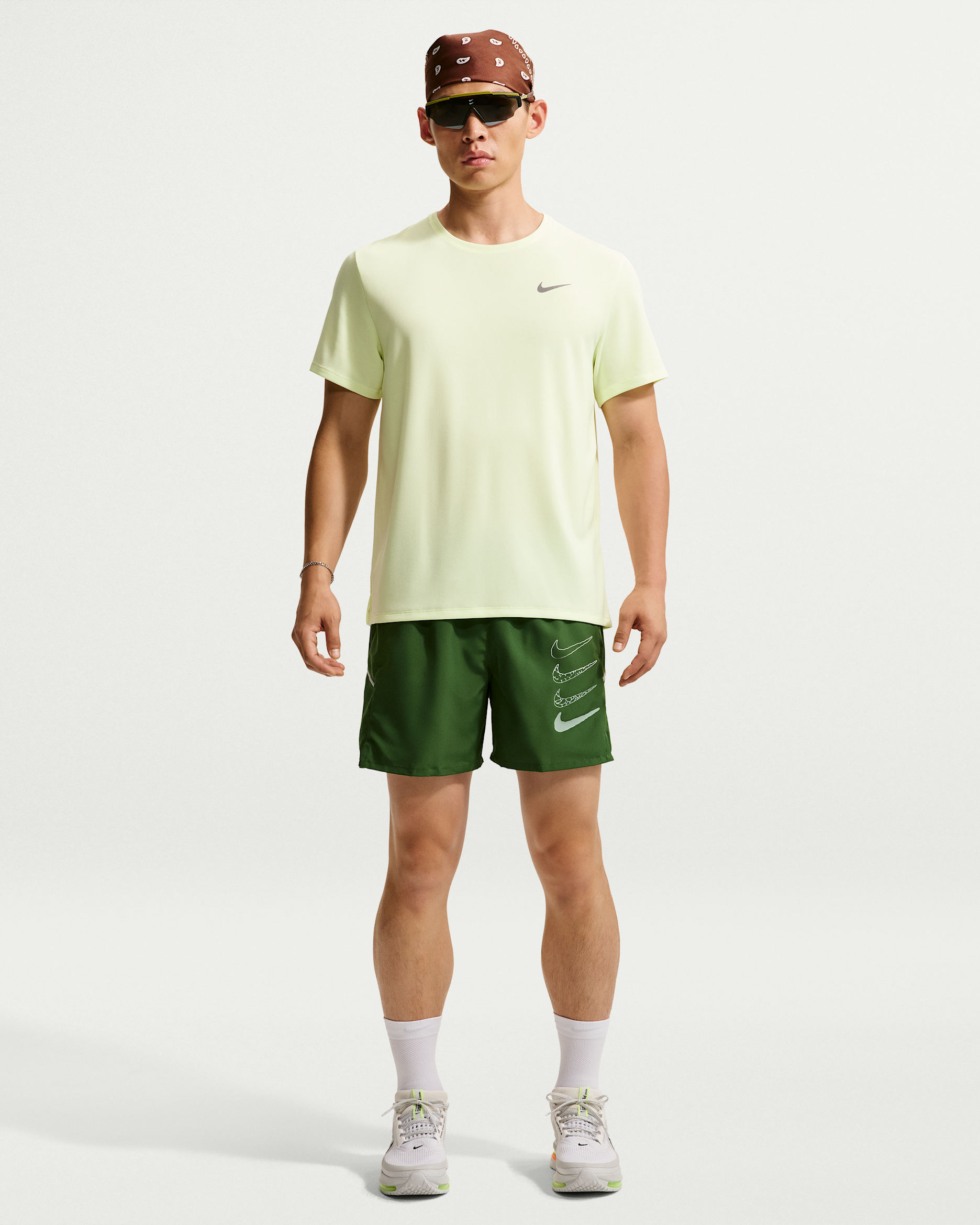 Nikeナイキ美品 オリーブグリーン Tシャツ ショートパンツ セットLサイズ NIKE公式】ナイキ⁠マイラー⁠メンズ Dri-FIT 13cm ランニングショート